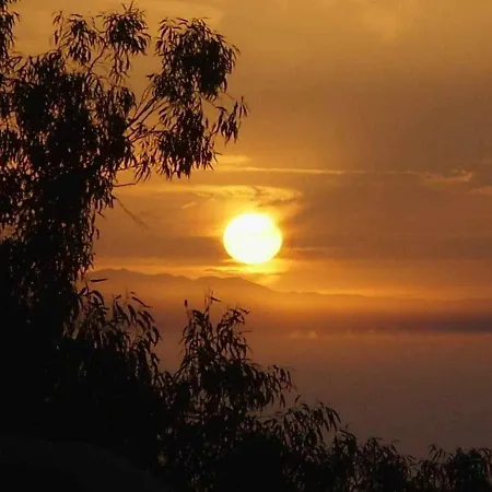 Casas En Ecologica La Espiral, Naturaleza, Calma Y Vistas Al Mar, بيت للعطل Icod el Alto